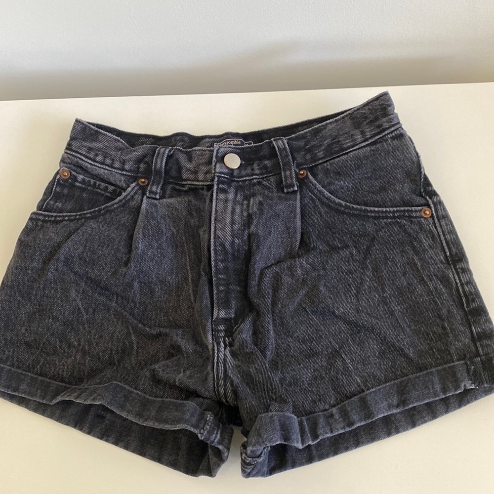 Black denim shorts size 00
